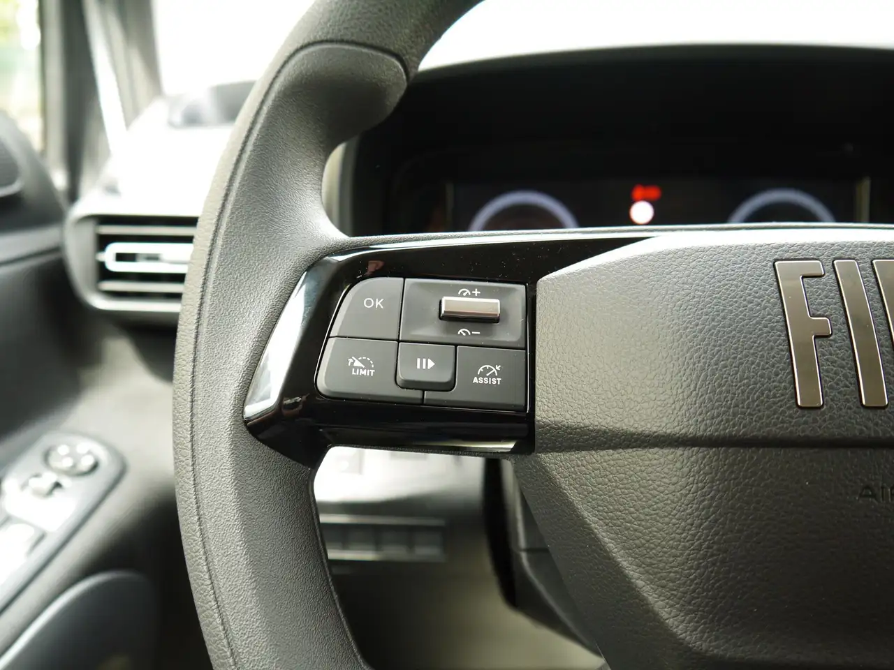 Fiat Doblo 1.5 Diesel 100 Cv PACK TECH Passo Corto, миниатюра 16