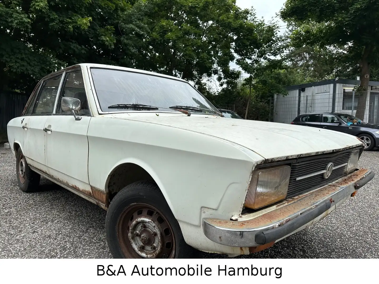 Volkswagen K 70 OLDTIMER Alb - 1