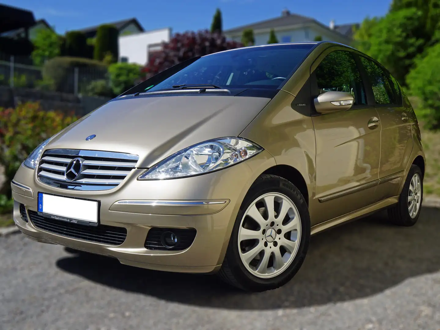 Mercedes-Benz A 200 Elegance Beige - 1