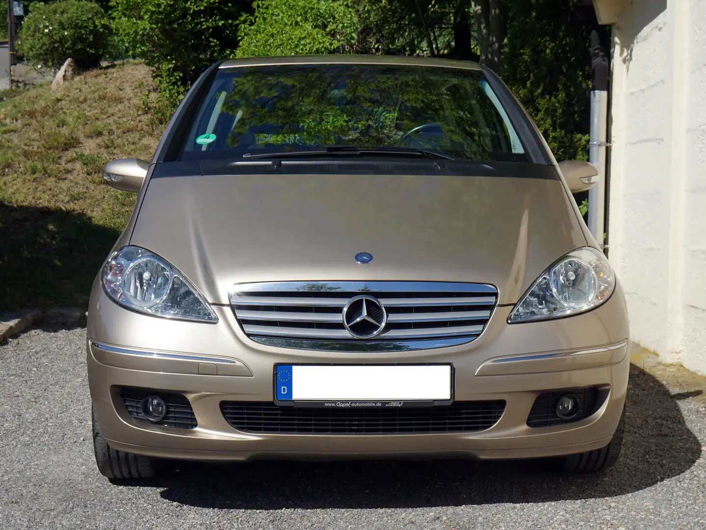 Mercedes-Benz A 200 Elegance Beige - 2