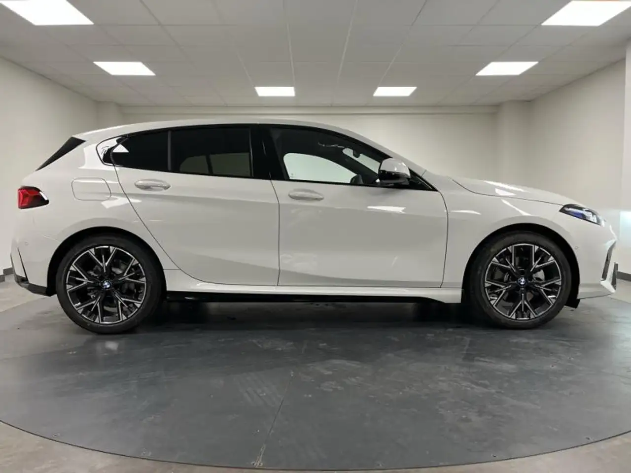 BMW 1 Series 2026