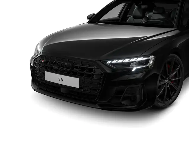 Audi S8 view 7