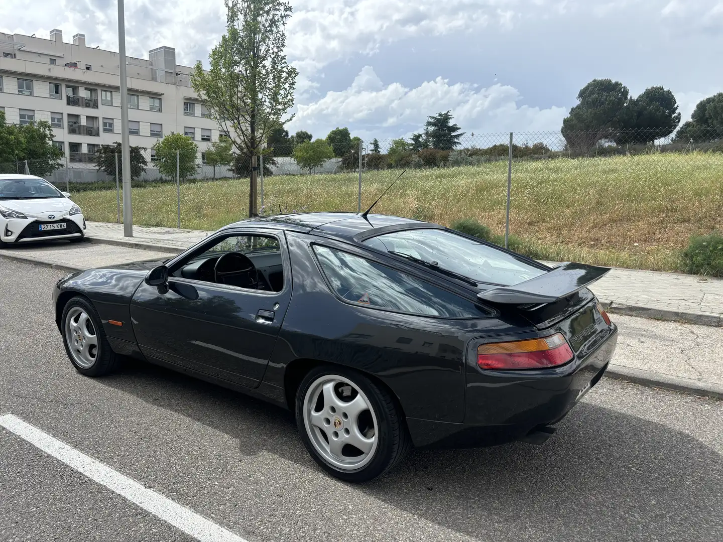 Porsche 928 5.0 S4 GT - 2