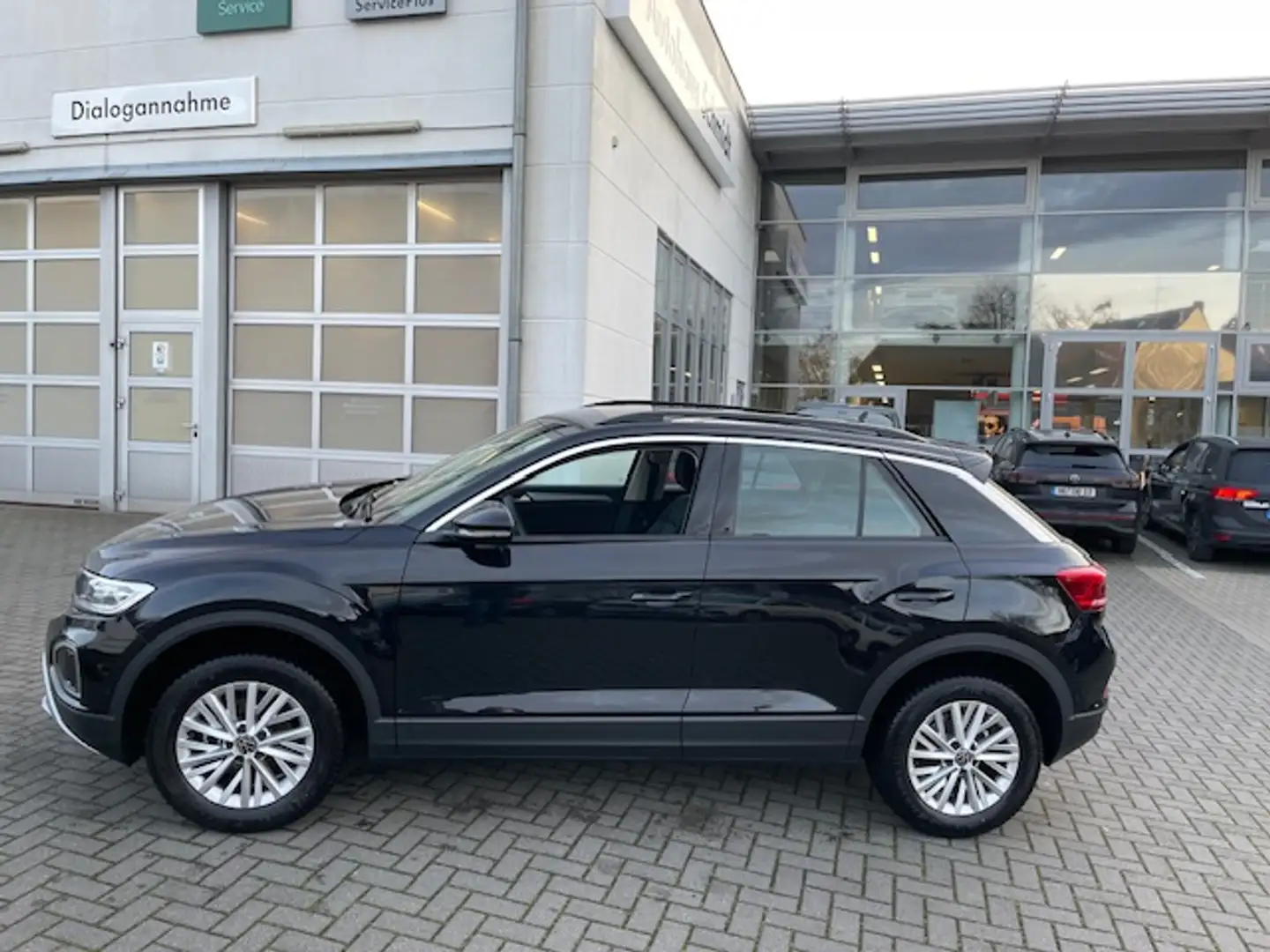 Volkswagen T-Roc 1.5TSi DSG Life R-Kamera ACC SideAssist Navi LE... Schwarz - 2