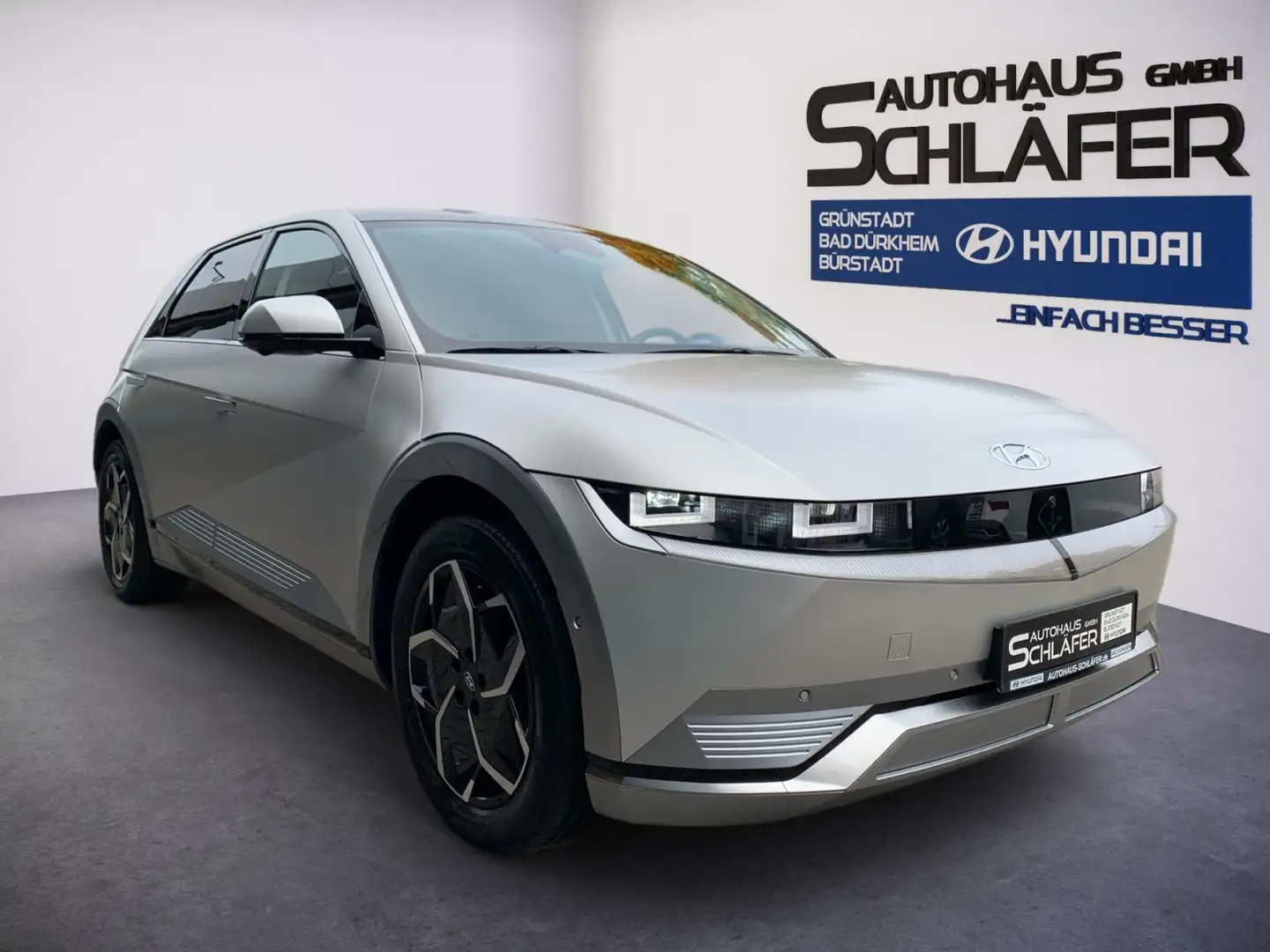 Hyundai IONIQ 5 Uniq 72,6 kWh AHK 4WD Relax Solar Or - 2