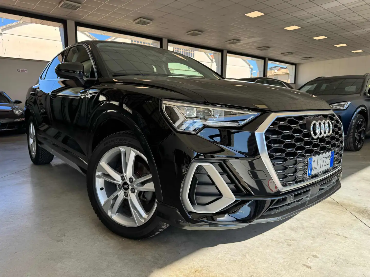 Audi Q3 SPB 35 TDI S tronic S line edition Noir - 2