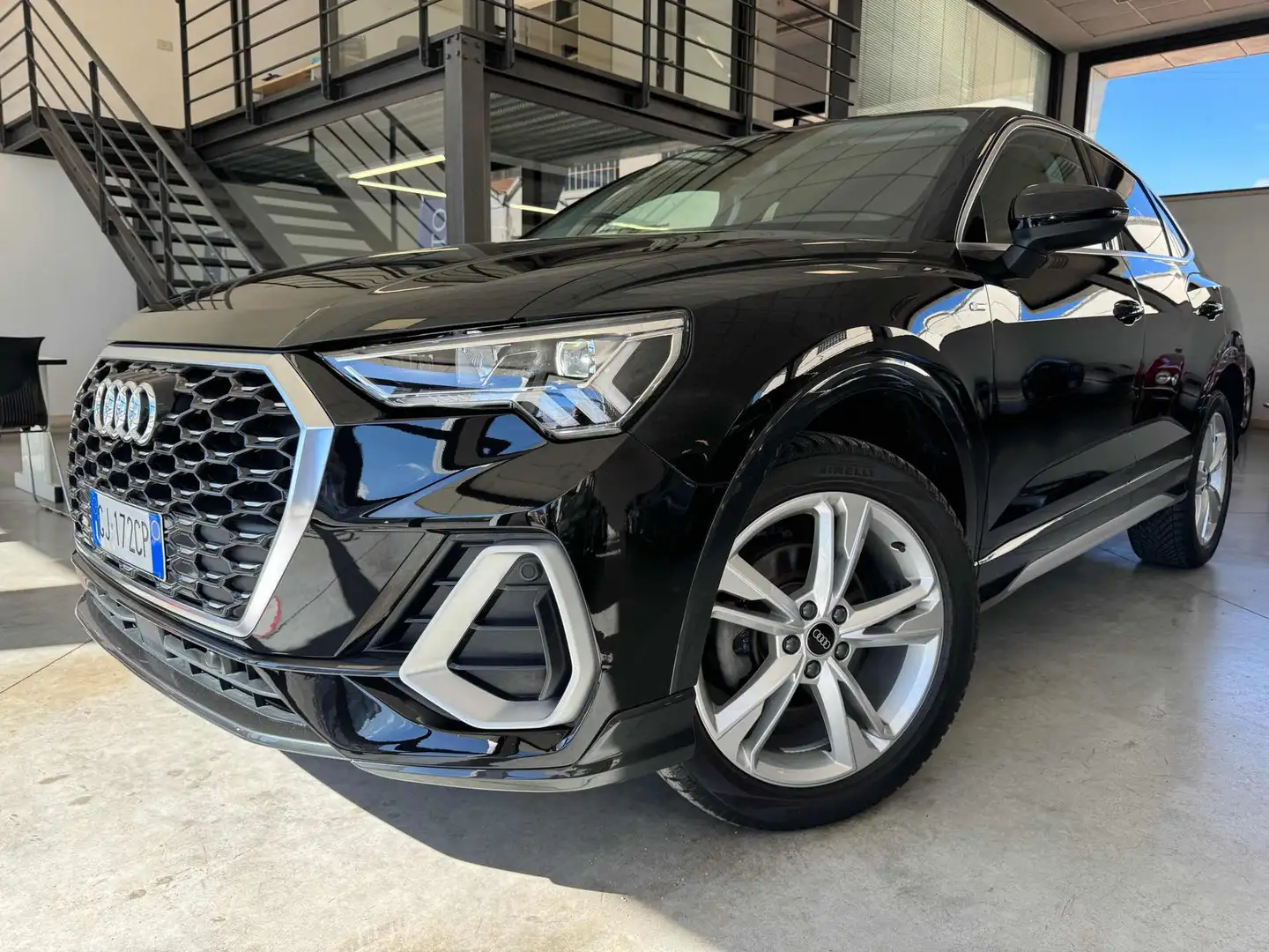 Audi Q3 SPB 35 TDI S tronic S line edition Noir - 1