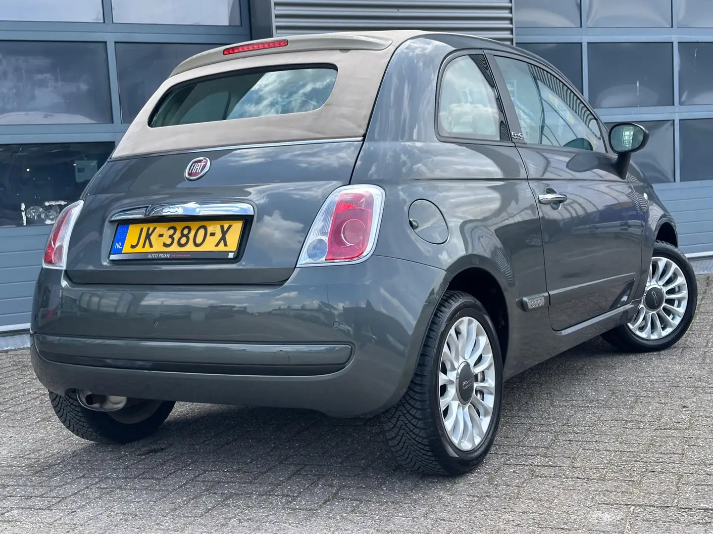 Fiat 500C 1.2 Lounge Cabrio | Airco | APK | Distr.riem verva Grijs - 2