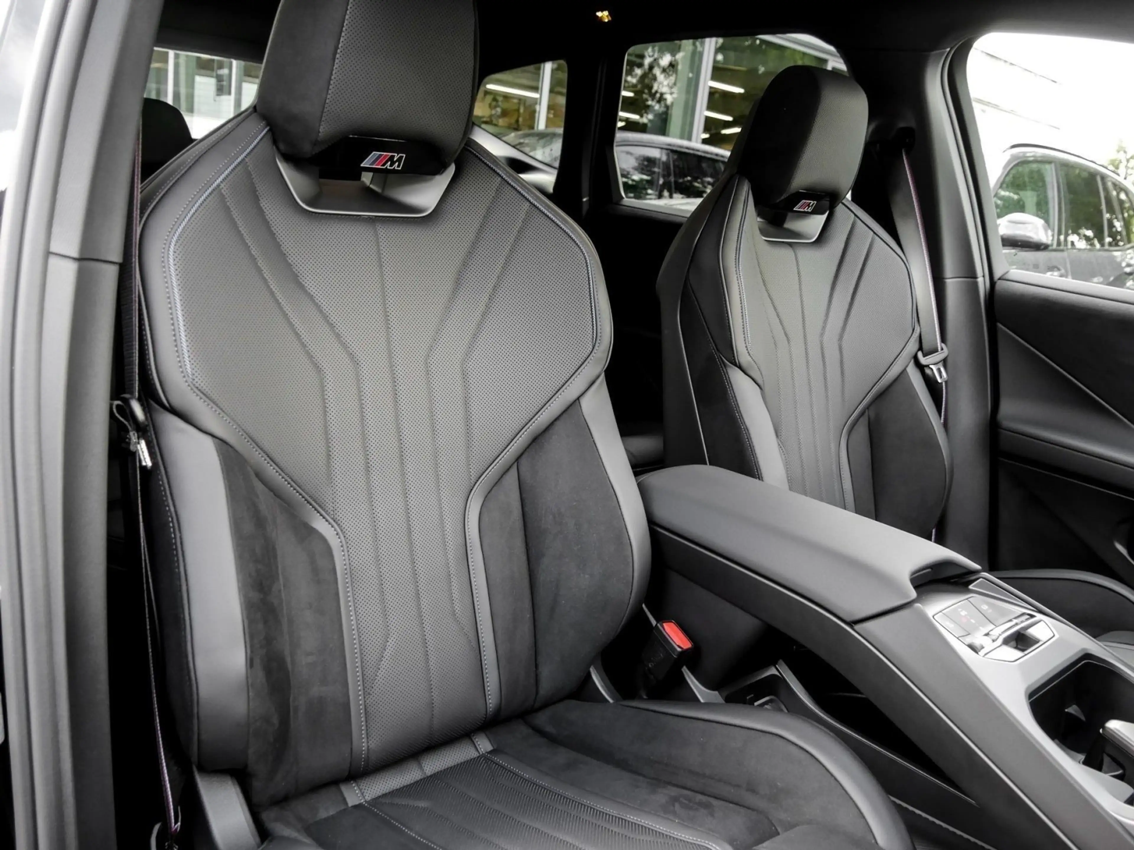 BMW iX3 40 M SPORT PRO+AHK+H/K+HuD+PANO+DA PLUS — photo 6