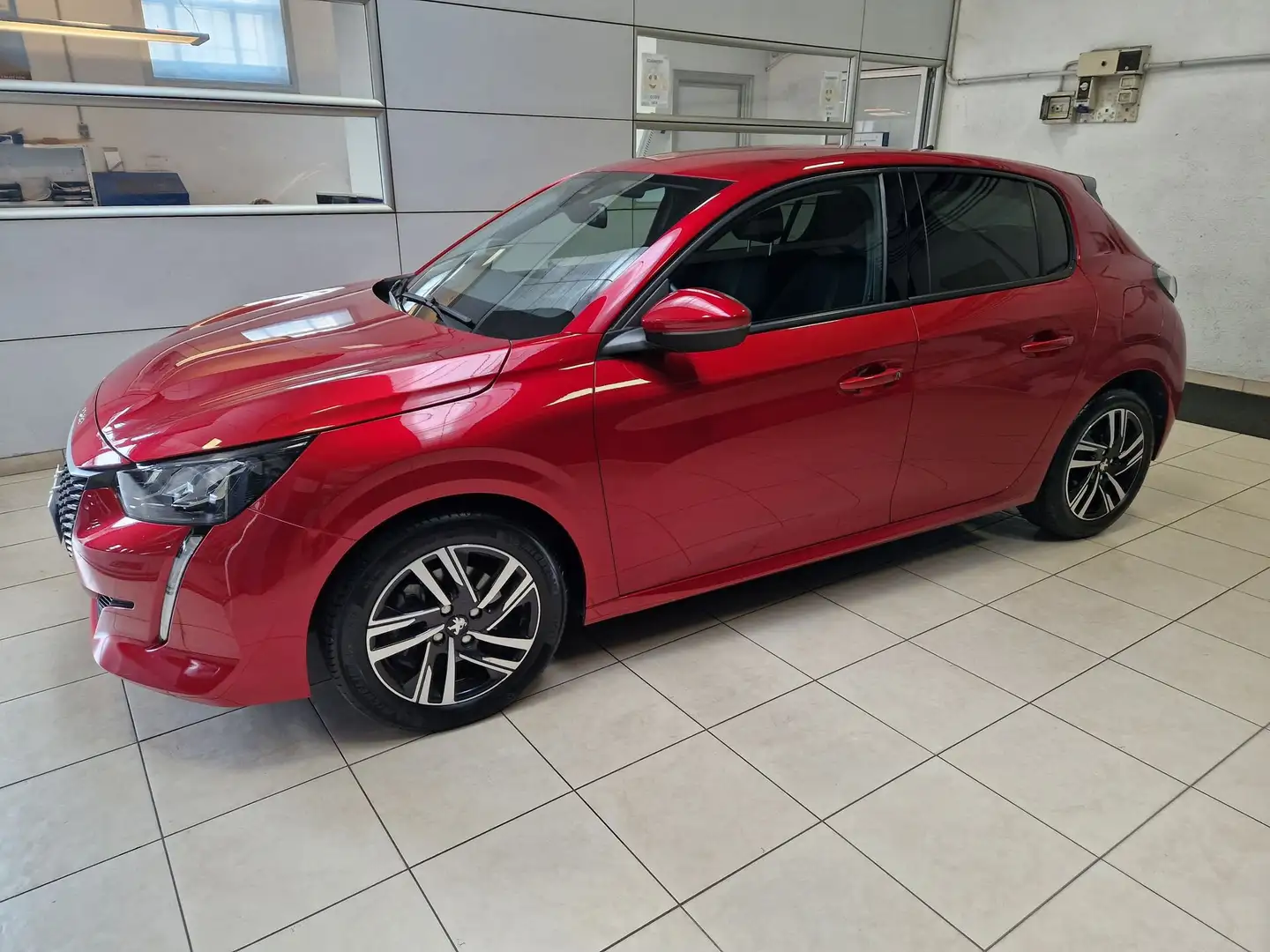 Peugeot 208 208 BlueHDi 100 Stop&Start 5 porte Allure Rouge - 2