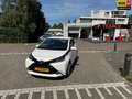 Toyota Aygo 1.0 VVT-i x-play Wit - thumbnail 1