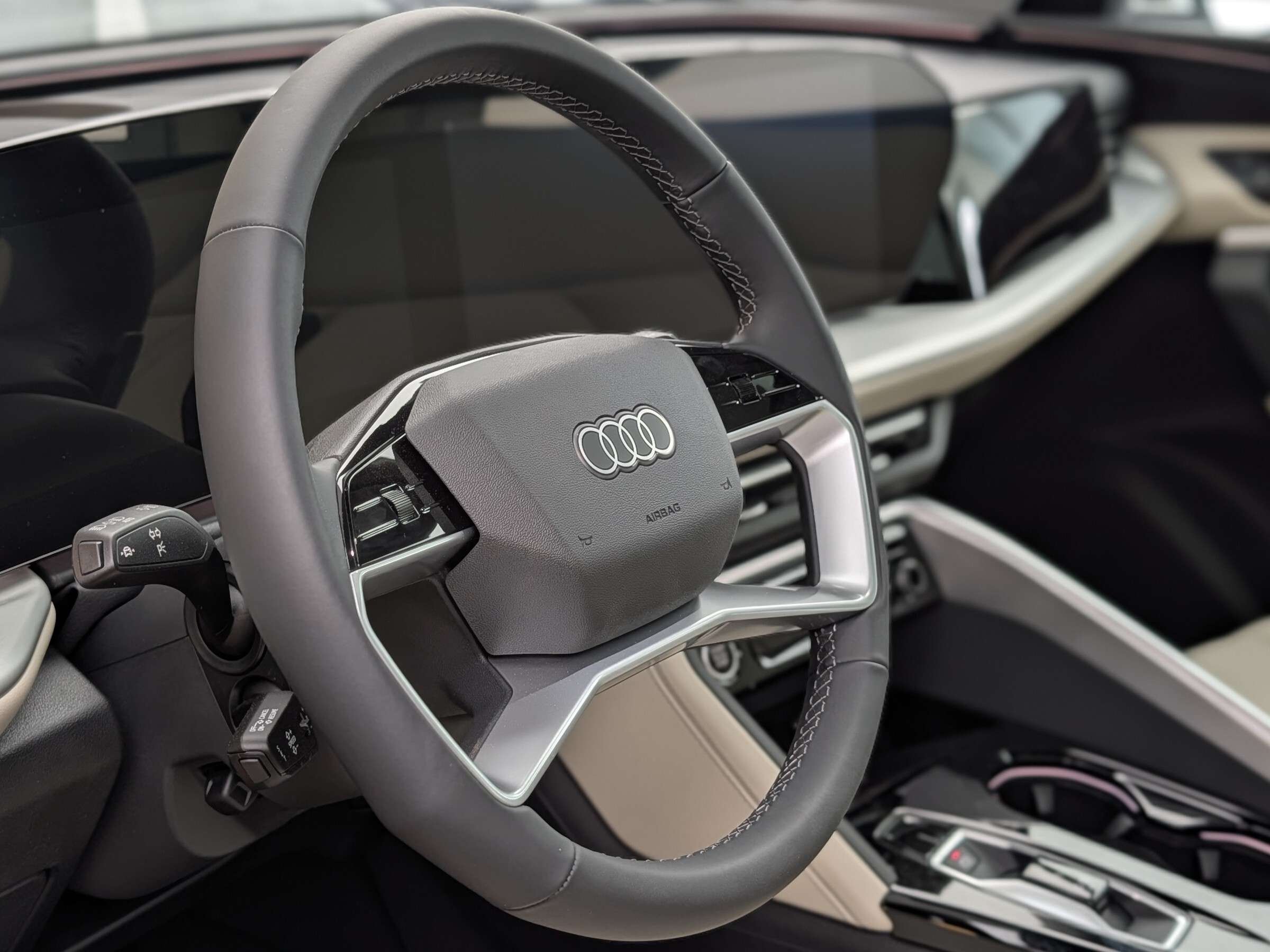 2026 Audi Q5 2.0T Progressiv thumb 9