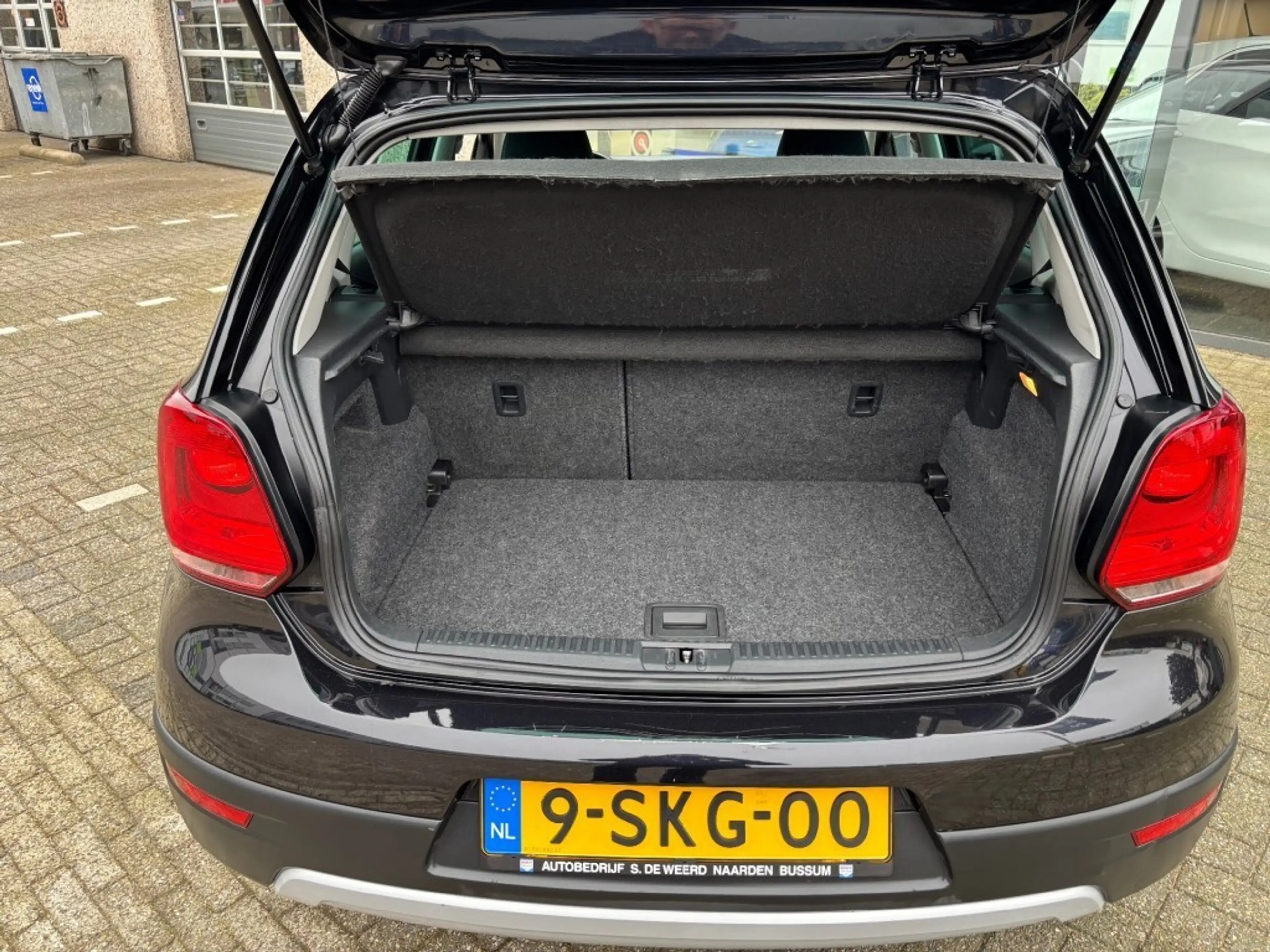 Volkswagen Polo Cross Cross 1.2-12V Bluemotion Comfortline — photo 6