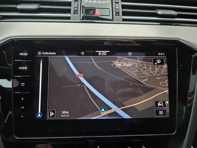 Volkswagen Passat view 12
