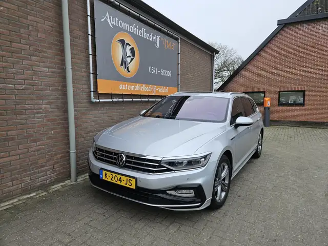 2021 Volkswagen Passat in Grey for sale