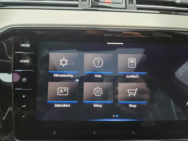 Volkswagen Passat view 16