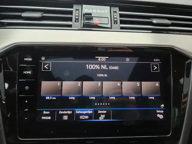 Volkswagen Passat view 10