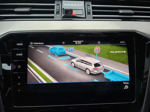 Volkswagen Passat view 13