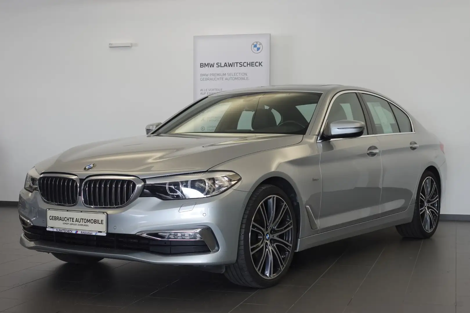 BMW 530 d xDrive G30 Silber - 1