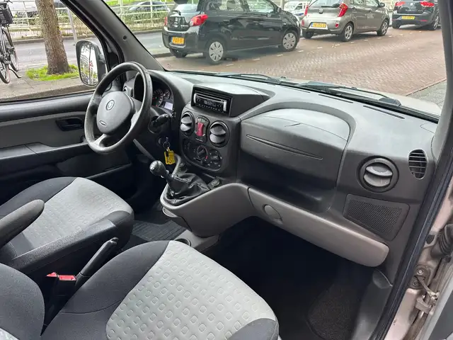 Fiat Doblo view 10