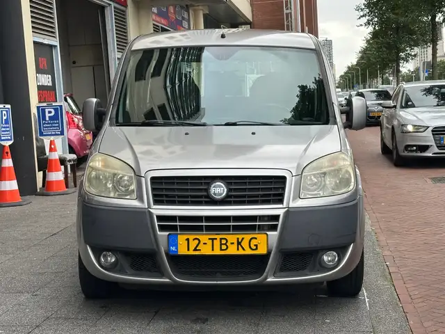 Fiat Doblo view 7