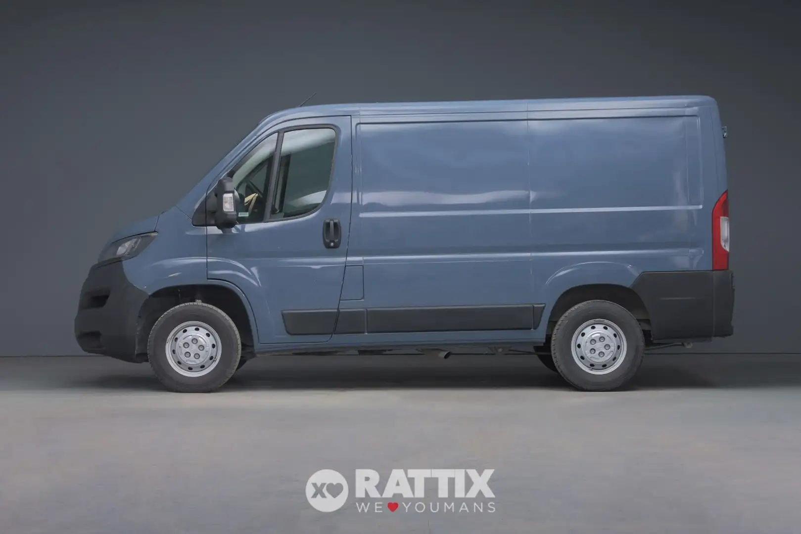 Peugeot Boxer 330 2.2 BlueHDI 120CV L1H1 IVA ESCLUSA Gri - 2