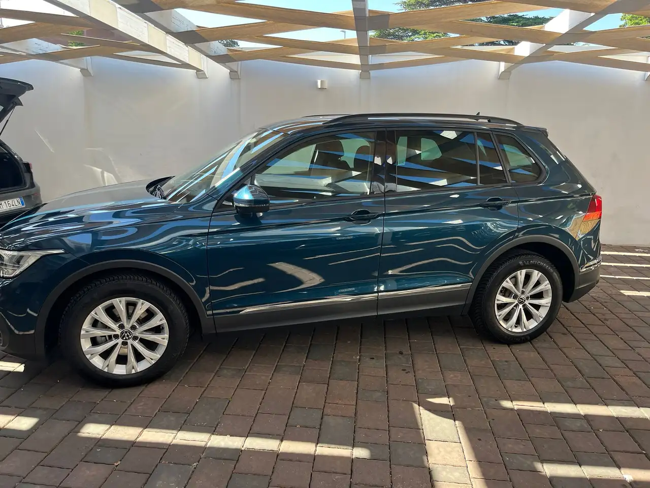 Volkswagen Tiguan II 2022 2.0 tdi Life 150cv dsg, миниатюра 8