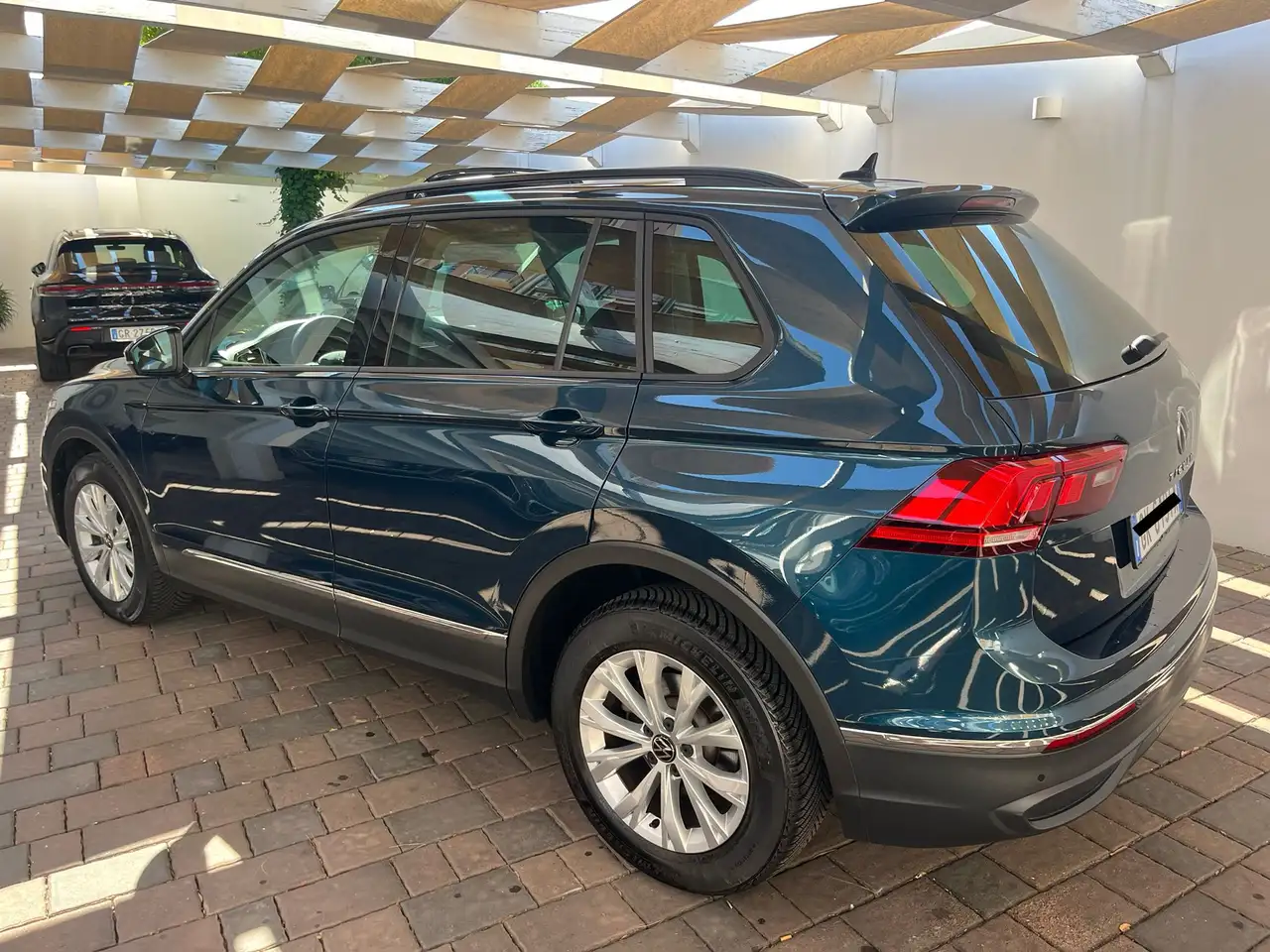 Volkswagen Tiguan II 2022 2.0 tdi Life 150cv dsg, миниатюра 7