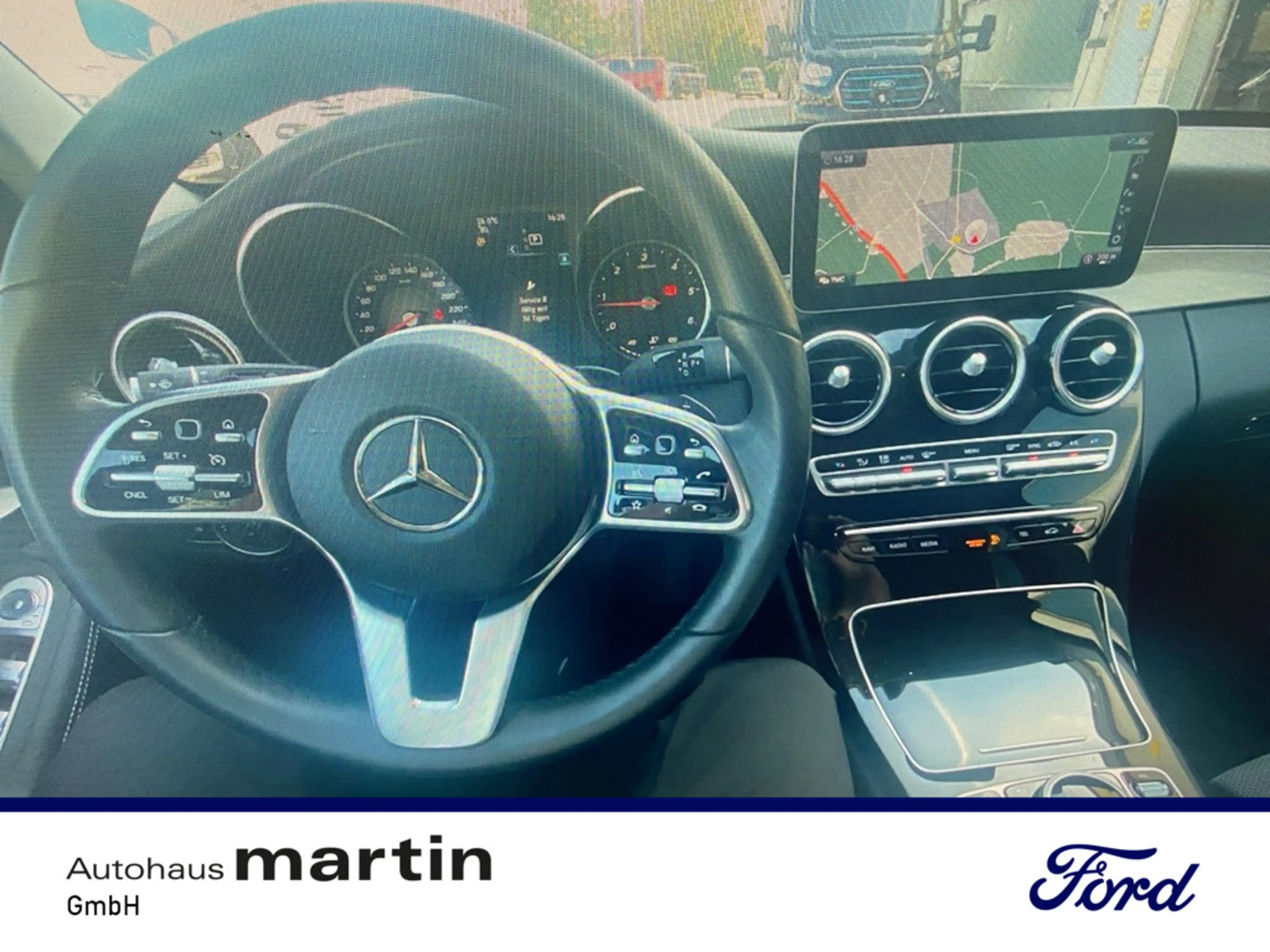 Mercedes-Benz C 220 d T Avantgarde NAVI AHK NIGHT PAKET LED — photo 13