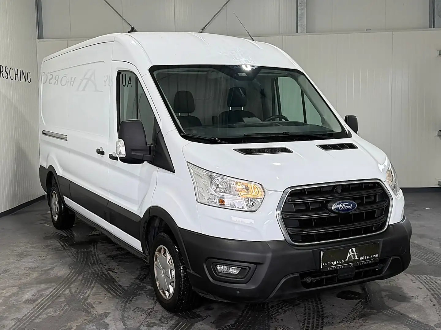 Ford Transit Kasten 2,0 EcoBlue L3H2 310 Trend Weiß - 1