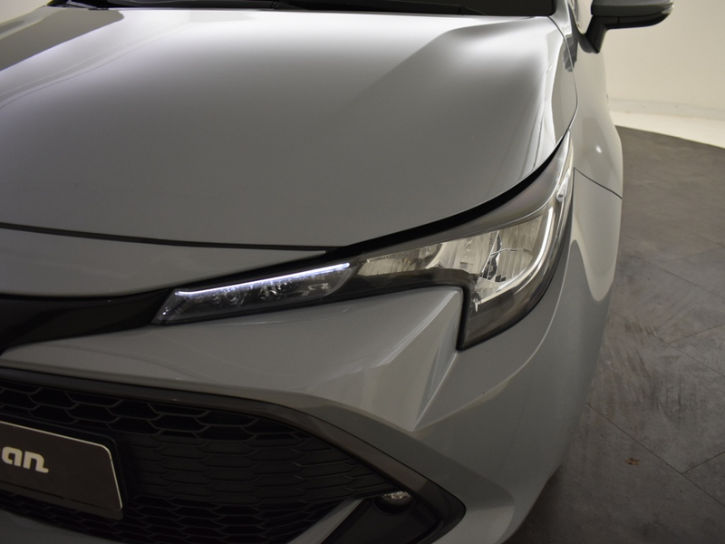 Toyota Corolla Touring Sports 1.8 Hybrid Business Plus | Carplay — photo 15