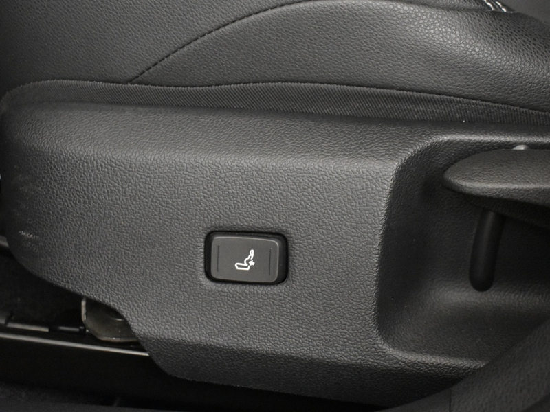Toyota Corolla Touring Sports 1.8 Hybrid Business Plus | Carplay — photo 22