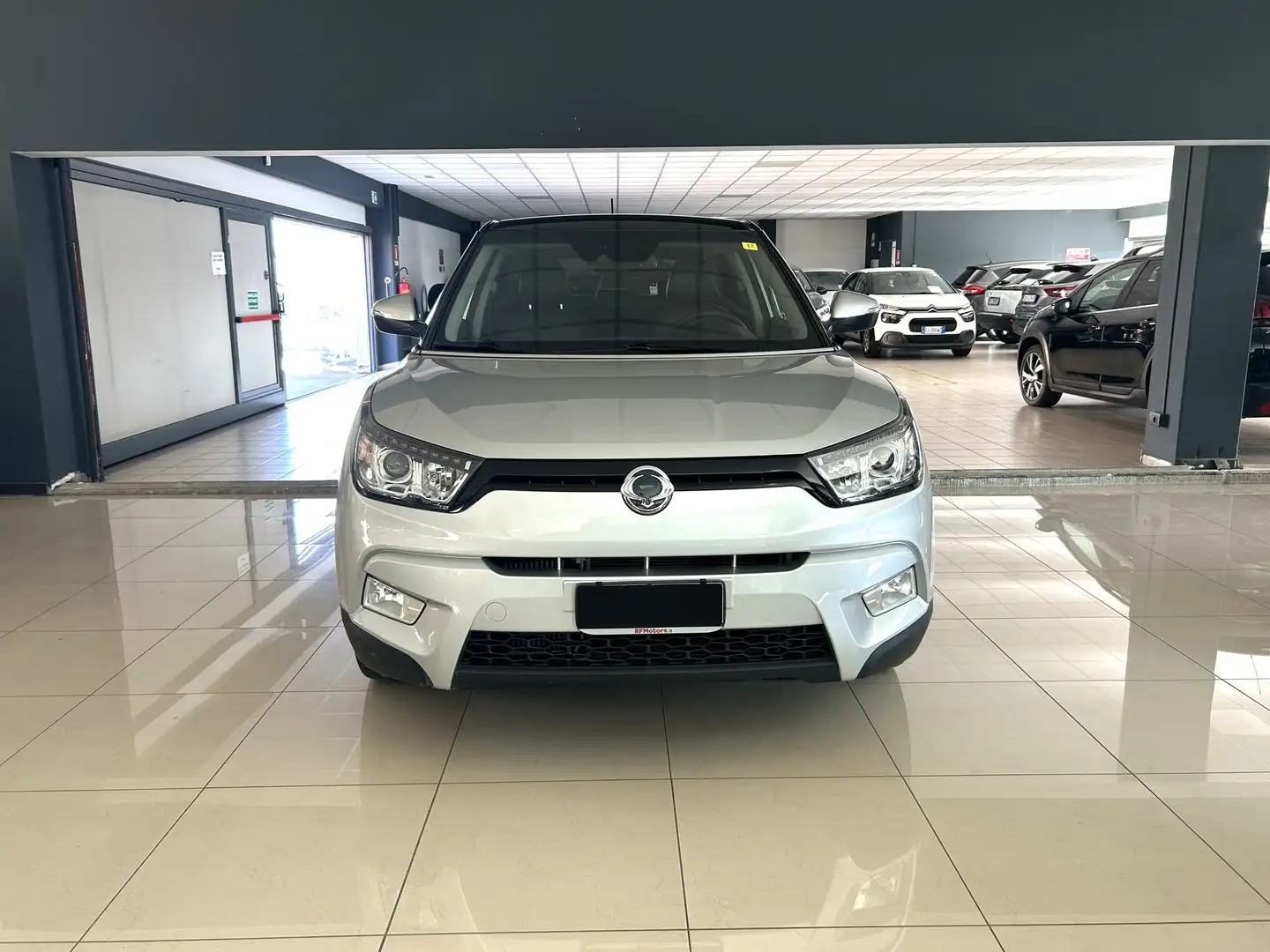 SsangYong Tivoli Tivoli 1.6d 2WD Be Cool Silber - 2