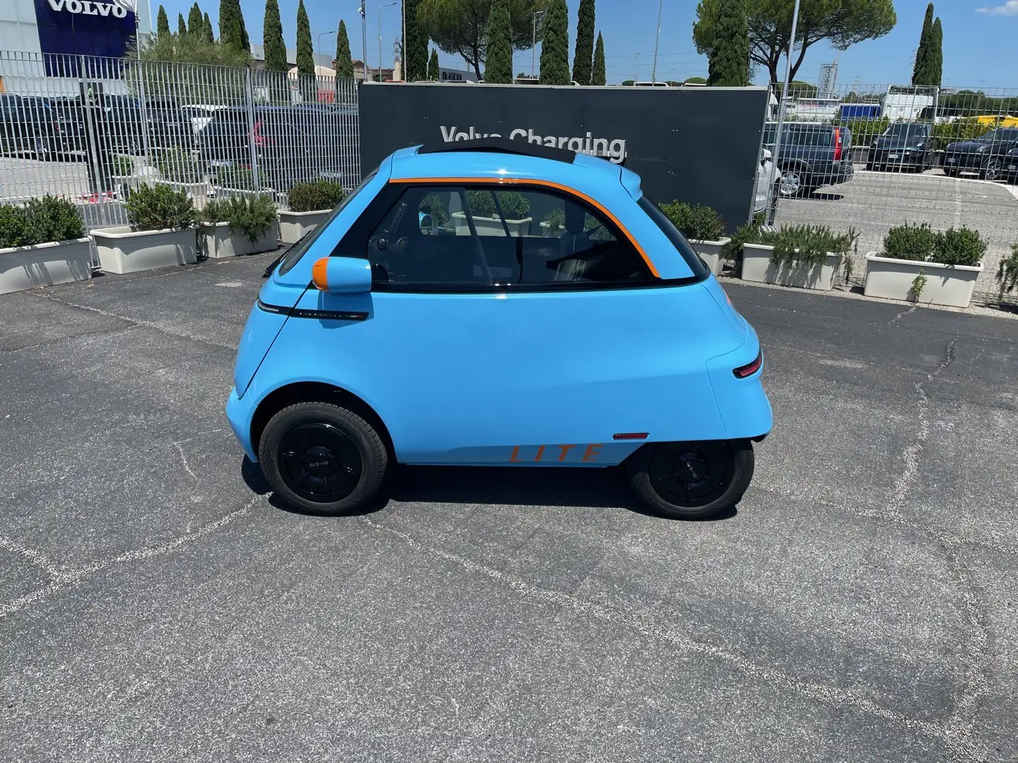 Micro Microlino Microlino 45 Lite con Aria Condizionata Blu/Azzurro - 2