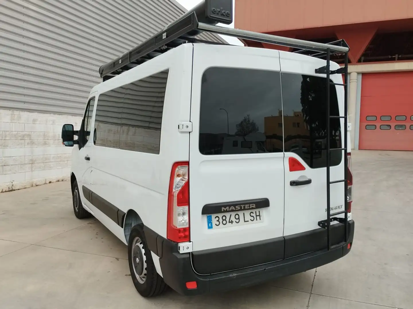 Renault Master COMBI 6 L1H1 3300 BLUE HDI 135 CV Wit - 2