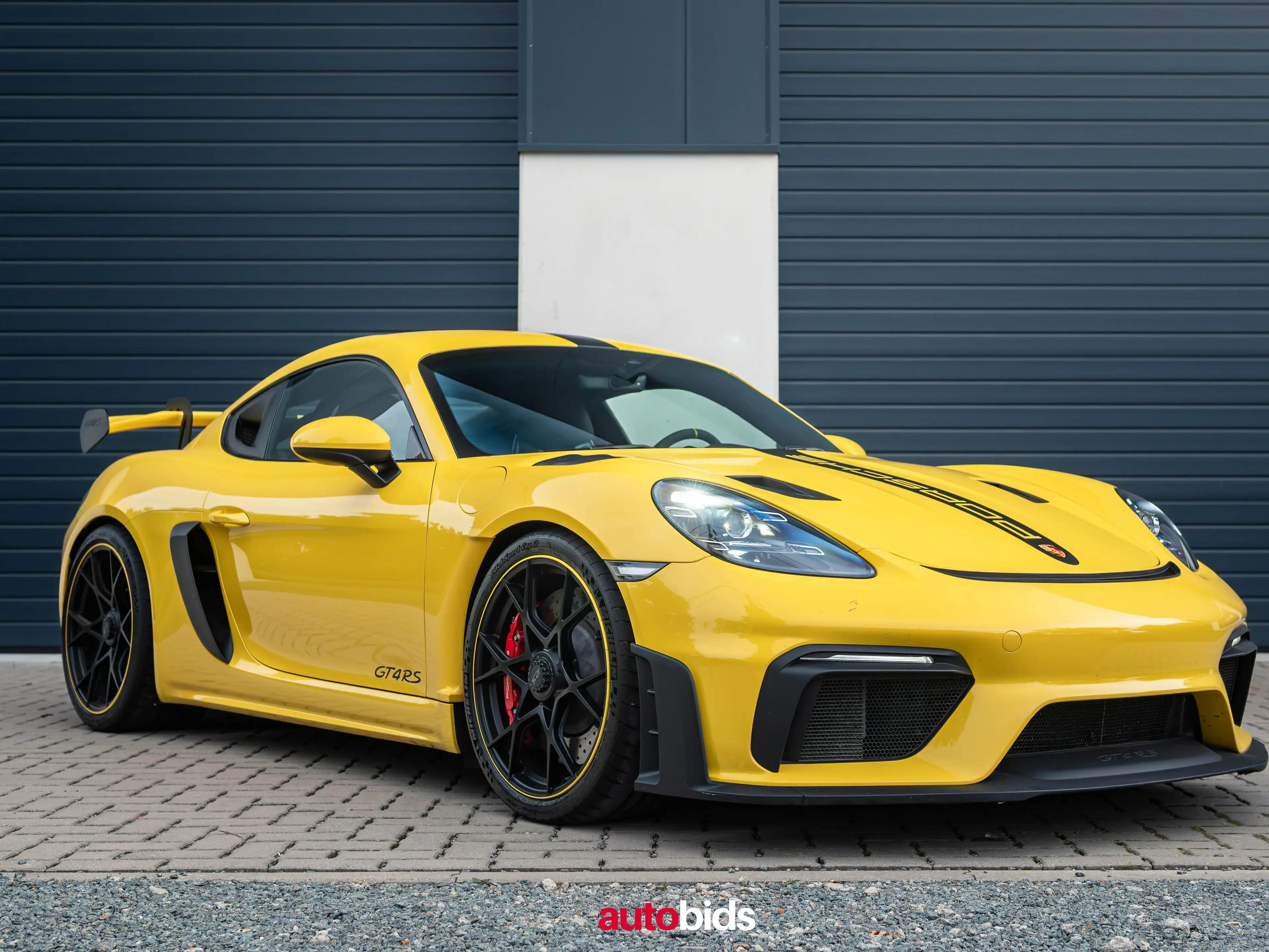 Porsche Cayman 718 GT4 RS — photo 2