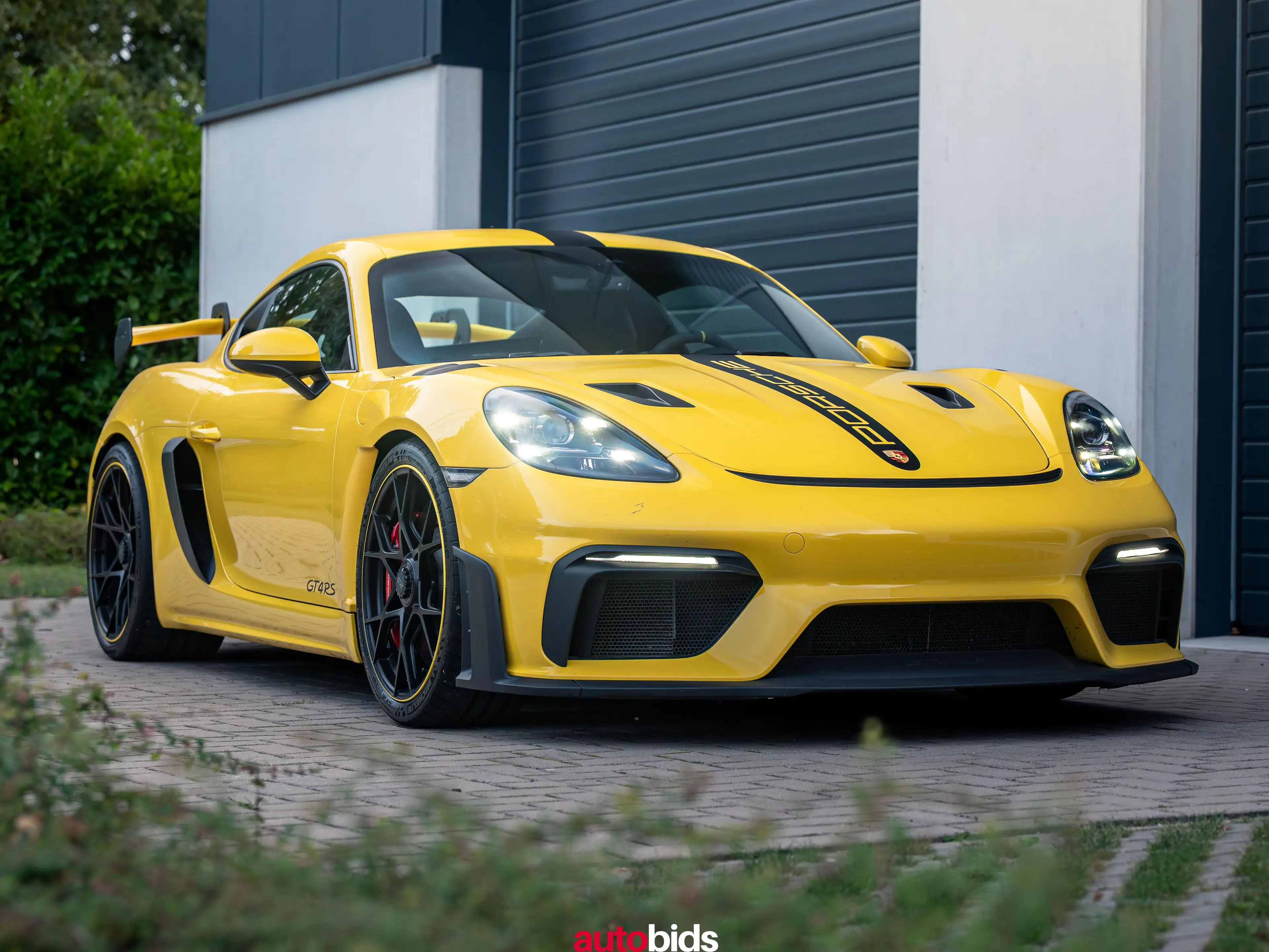 Porsche Cayman 718 GT4 RS
