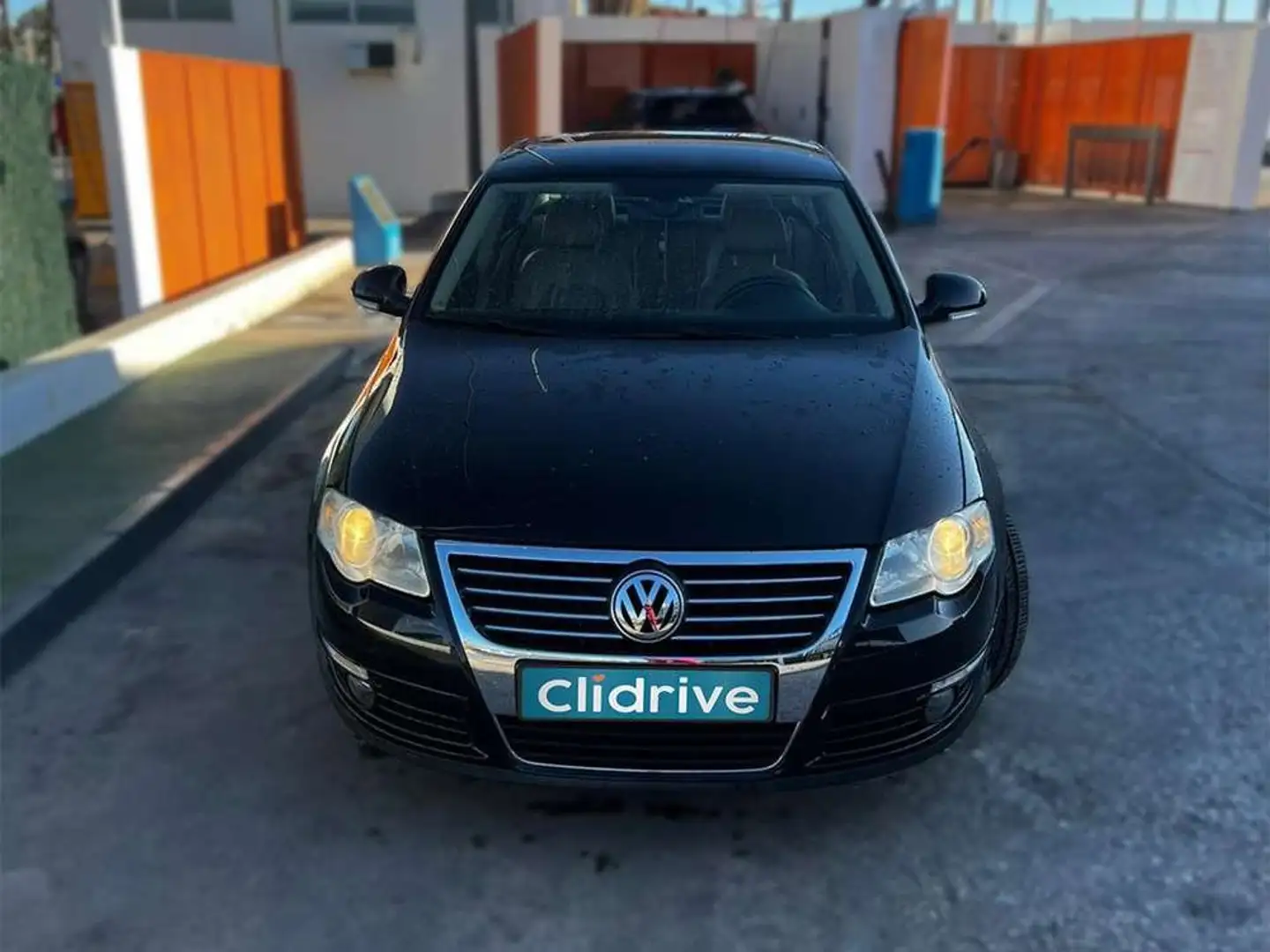 Volkswagen Passat 2.0TDI Highline DPF Negro - 1