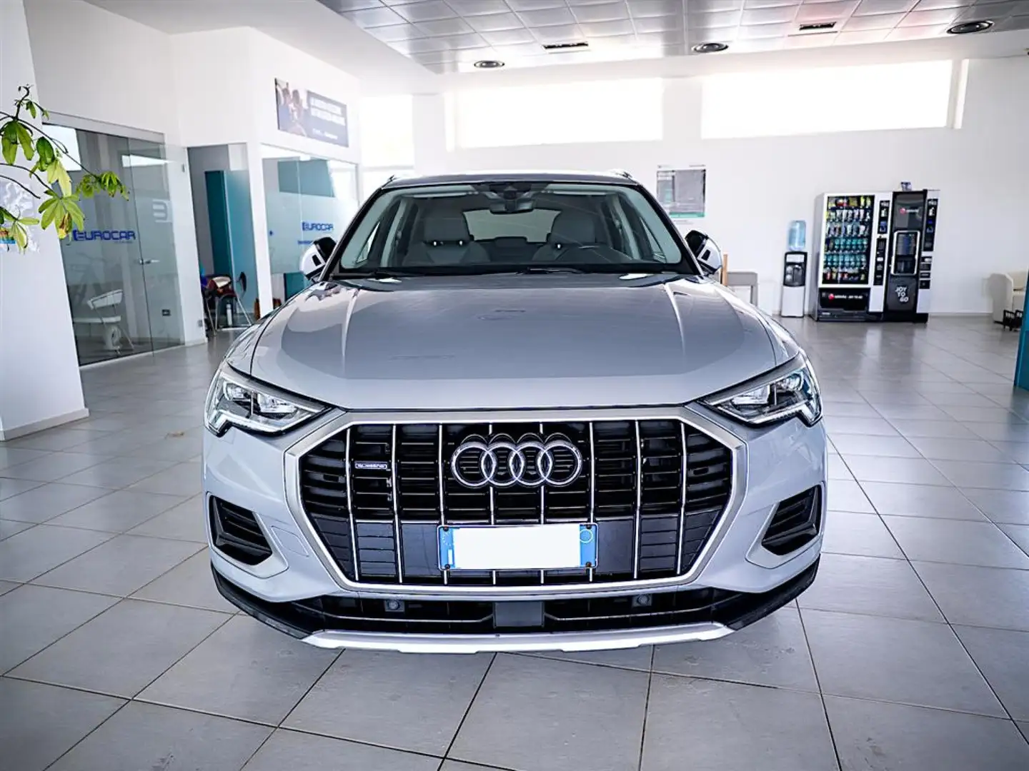 Audi Q3 40 TDI quattro advanced 36 MESI DI GARANZIA Gris - 2