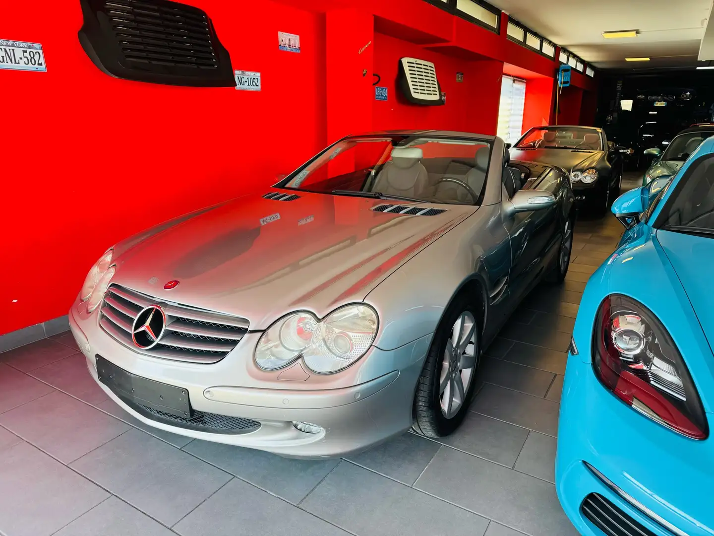 Mercedes-Benz SL 500 V8 CUBANITSILBER - 1