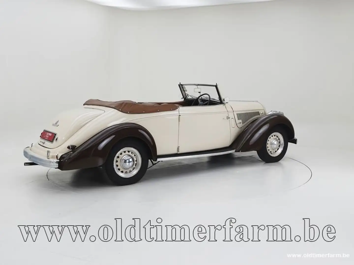 Oldtimer Hotchkiss 864 s49 Languedoc '50 CH6093 - 2