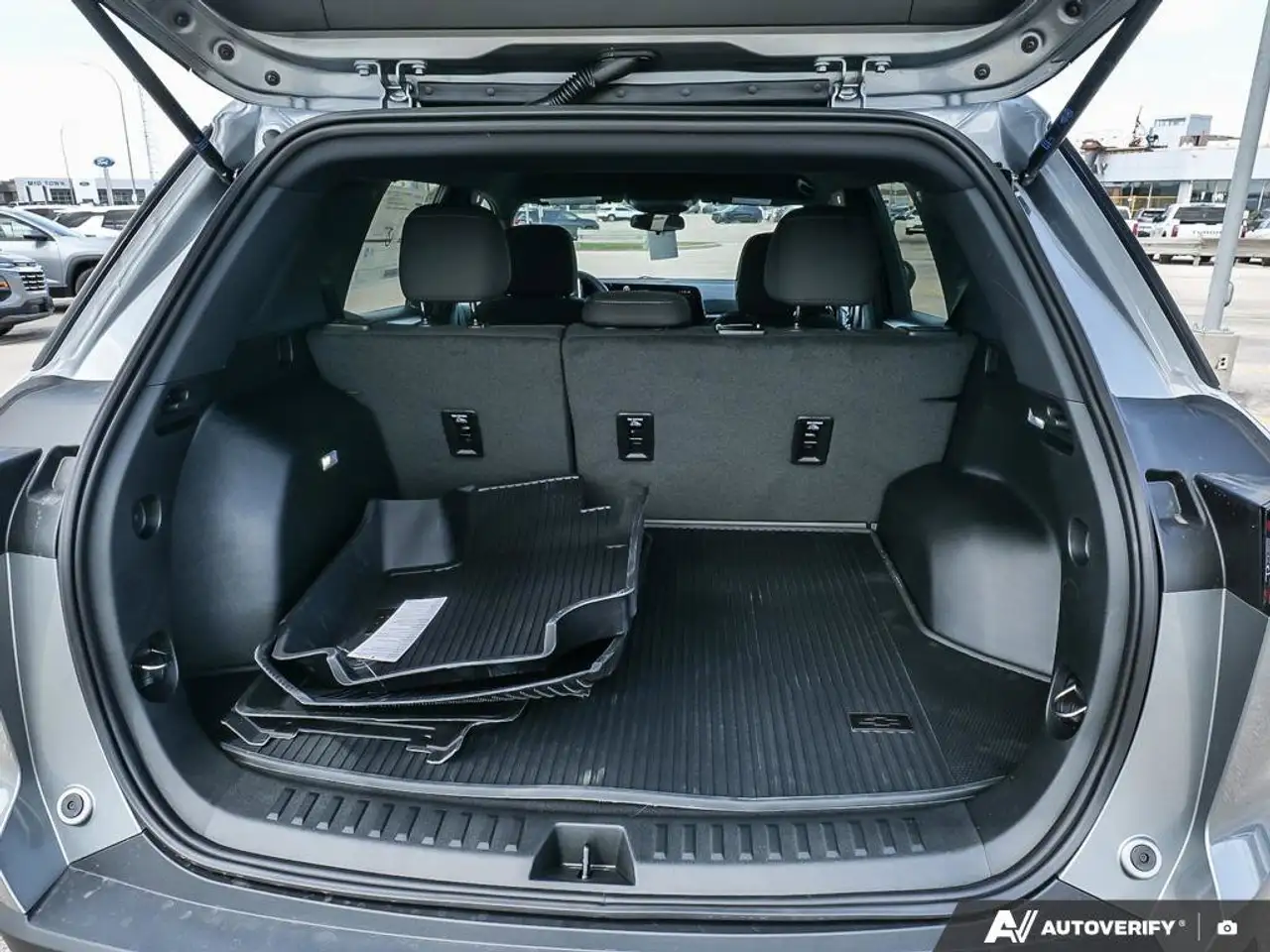 Chevrolet Equinox снимка Chevrolet Equinox