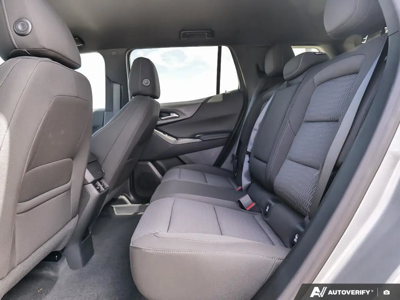 Chevrolet Equinox снимка Chevrolet Equinox