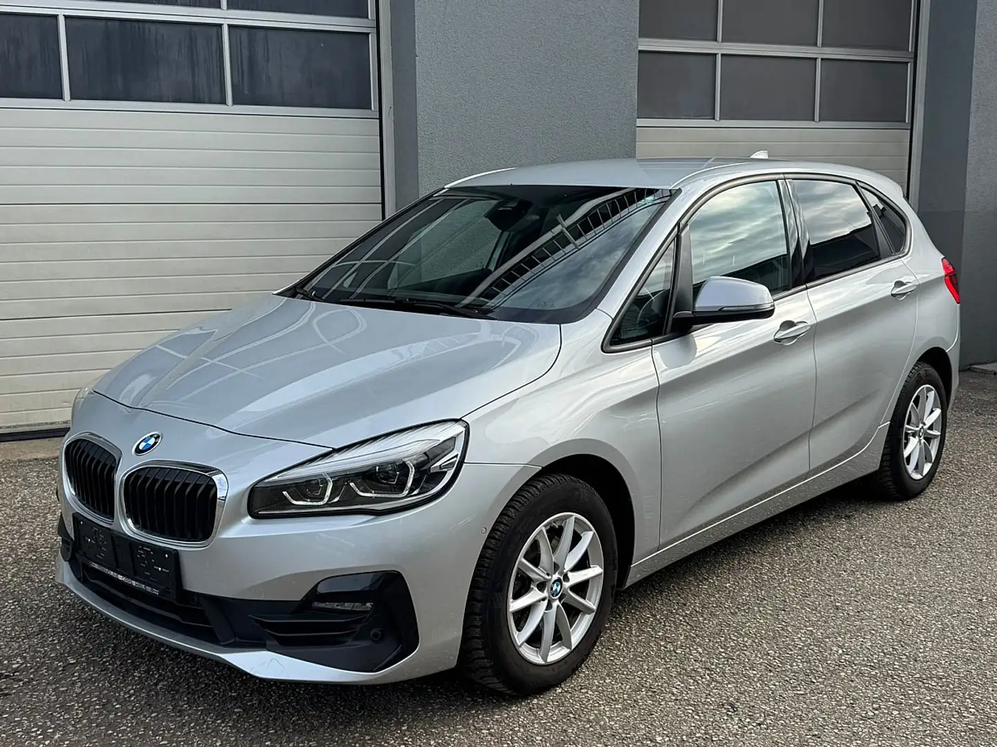 BMW 216 d Active Tourer Advantage Aut. Argent - 2
