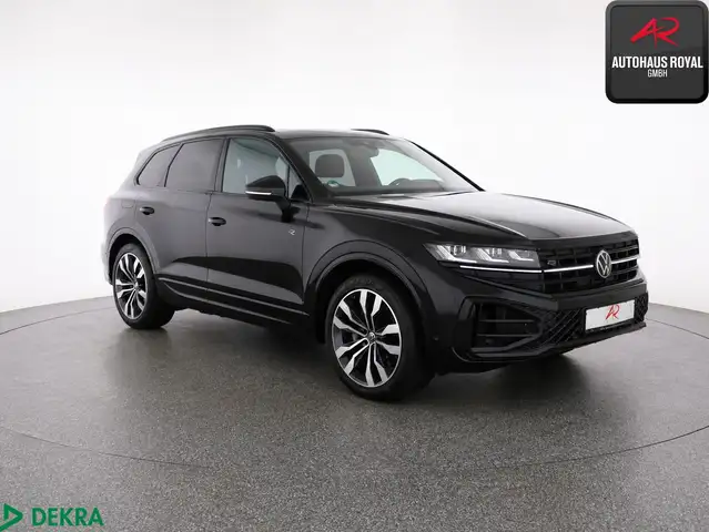 Volkswagen Touareg view 7