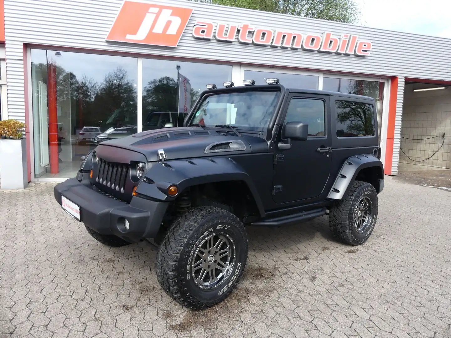 Jeep Wrangler Unlimited Sport / V6 / Hardtop / AHK Чорний - 2