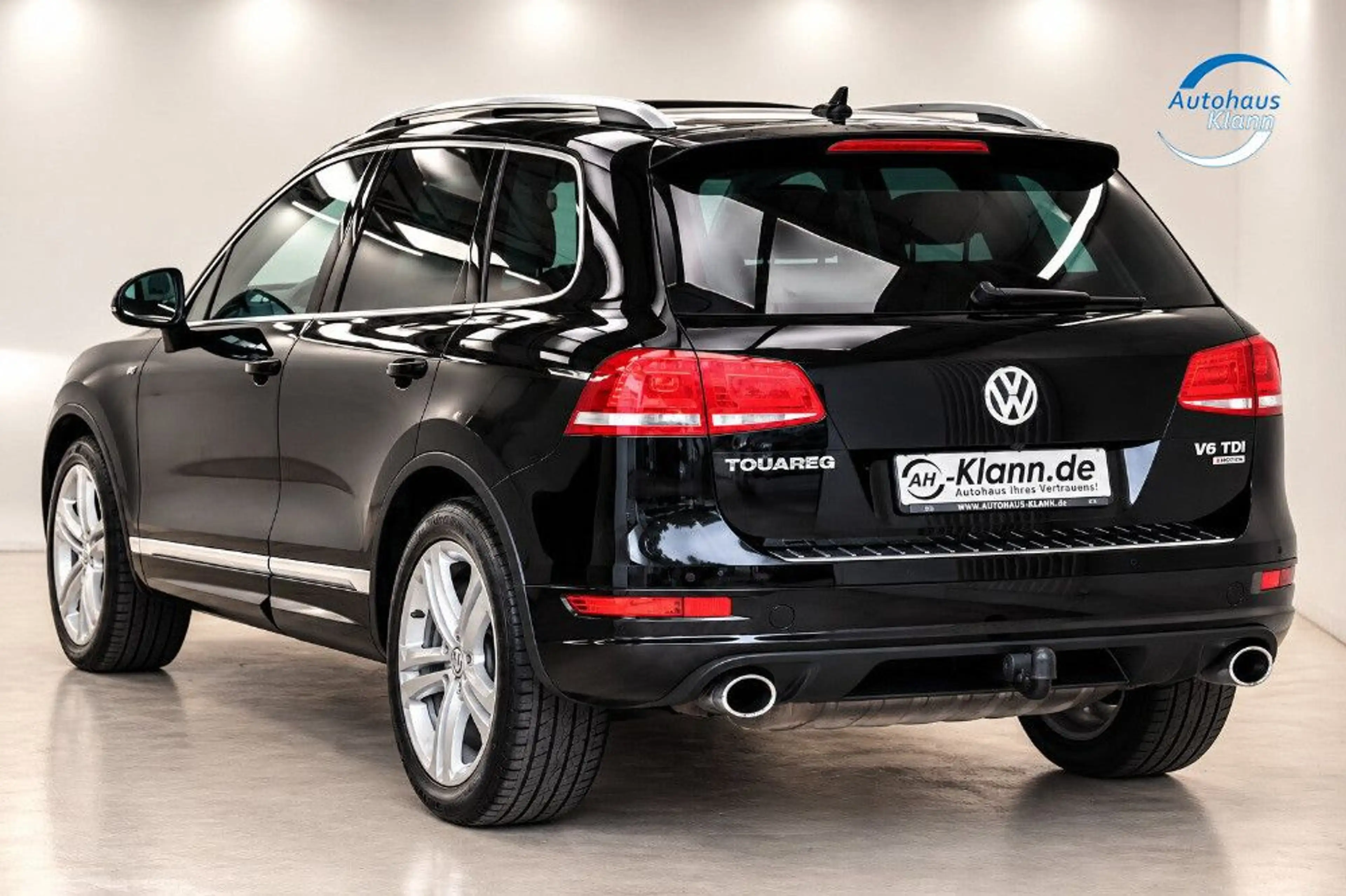 Volkswagen Touareg 3.0TDI V6 245PS 4M BMT R Line Pano 1Hand — photo 6