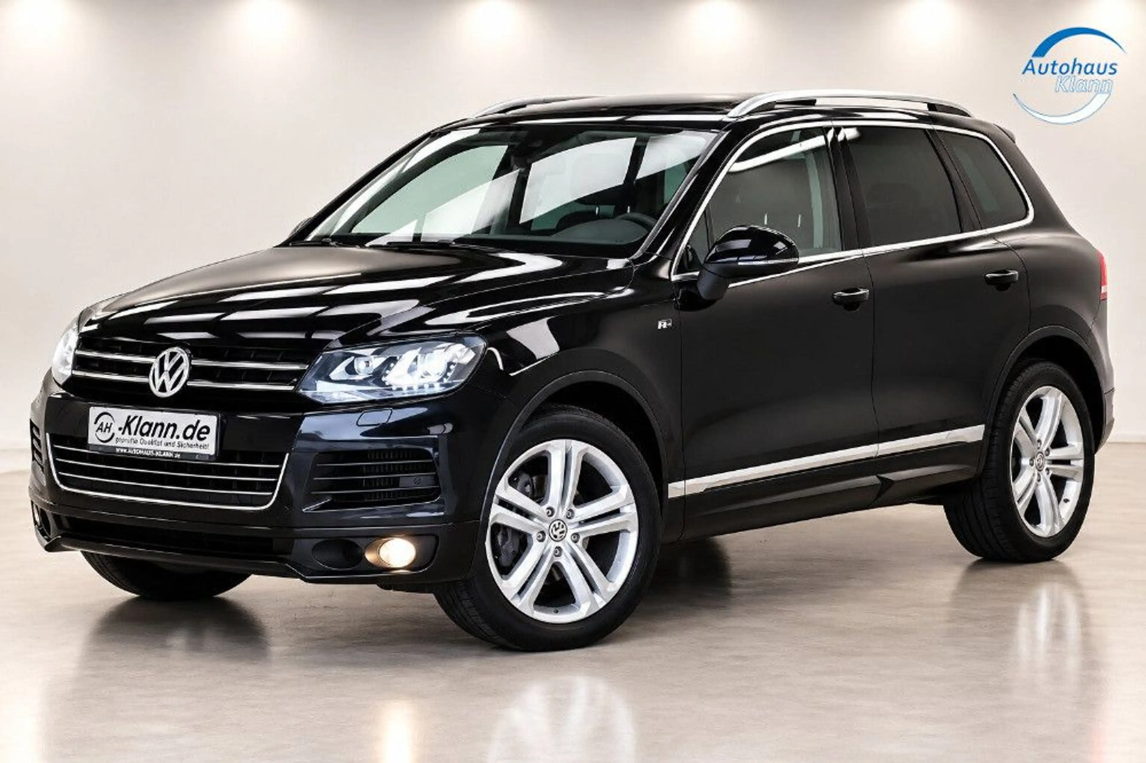 Volkswagen Touareg 3.0TDI V6 245PS 4M BMT R Line Pano 1Hand — photo 3