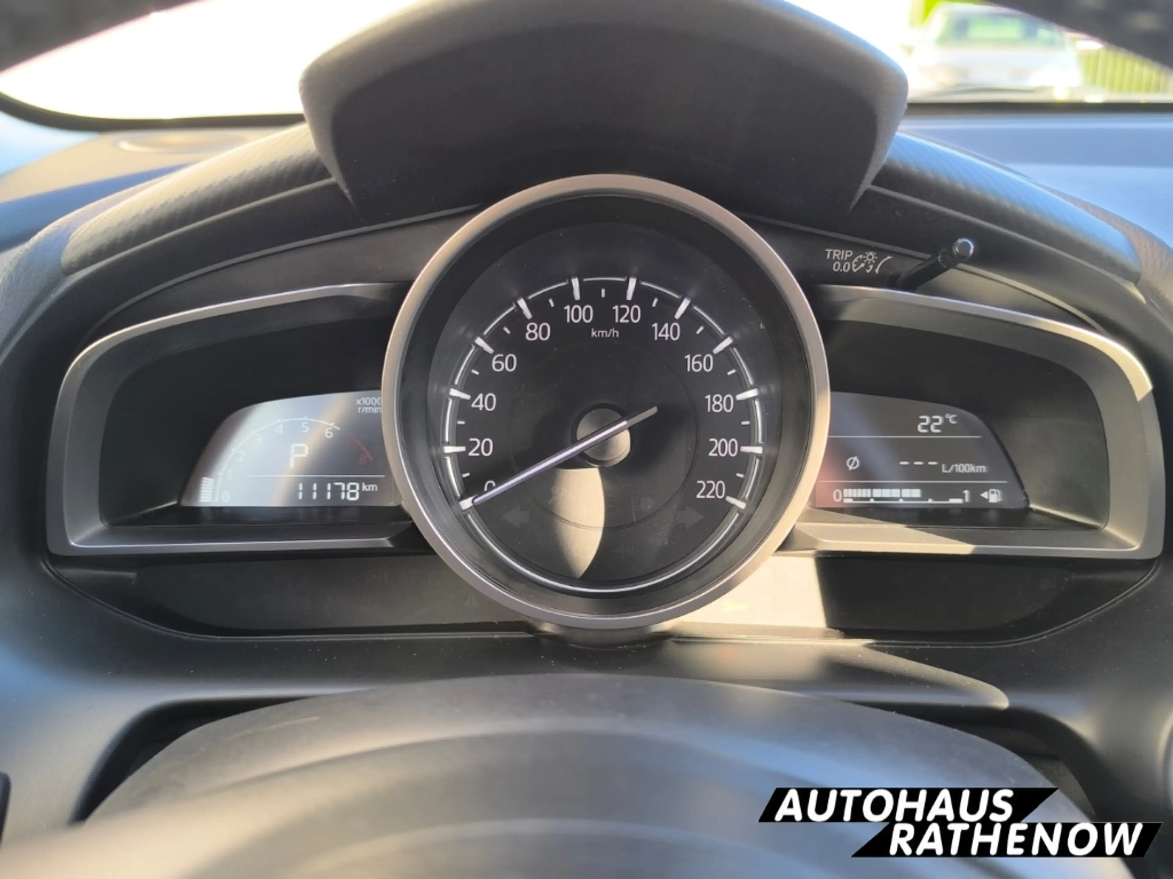 Mazda 2 Exclusive-Line Skyactiv-G Allwetter Klimaautomatik — photo 13