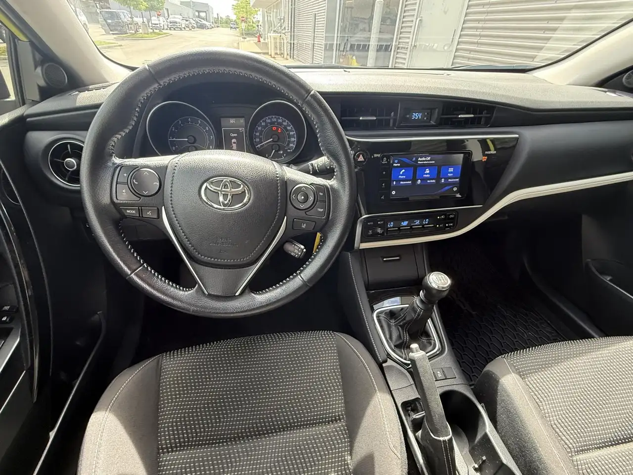 Toyota Corolla снимка Toyota Corolla